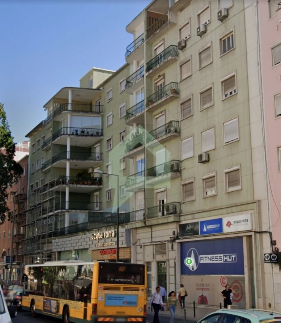 Negócio para Venda em Areeiro Foto 3