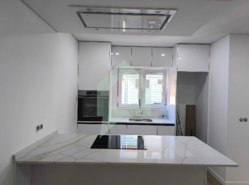 Apartamento T3 para Venda em Arcozelo Foto 9