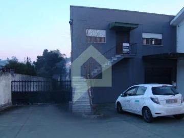 Armazém para Arrendamento em Gamil e Midões