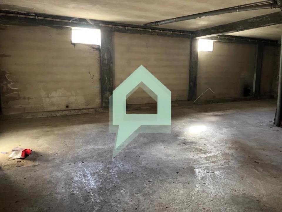 Garagem para Venda em Perelhal Foto 2