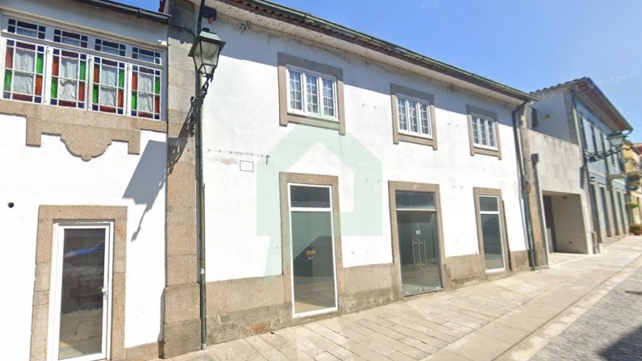 Loja para Arrendamento em Barcelos, V.Boa, V.Frescainha