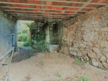 Moradia T5 para Venda em Perre