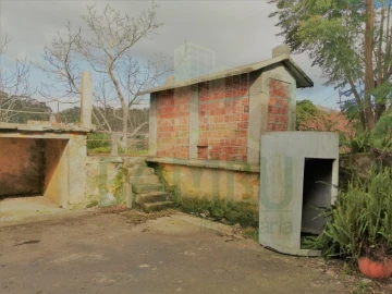 Moradia T5 para Venda em Perre