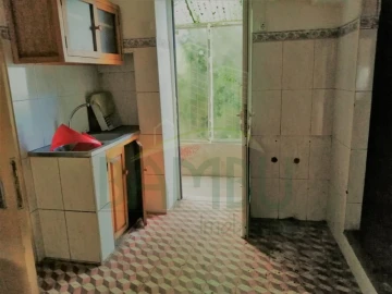 Moradia T5 para Venda em Perre