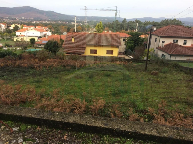 Terreno para Venda em Reboreda e Nogueira Foto 2