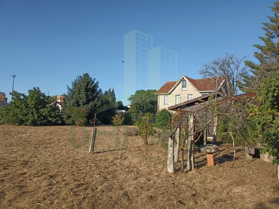 Moradia T6 para Venda em Valença, Cristelo Covo e Arão Foto 13