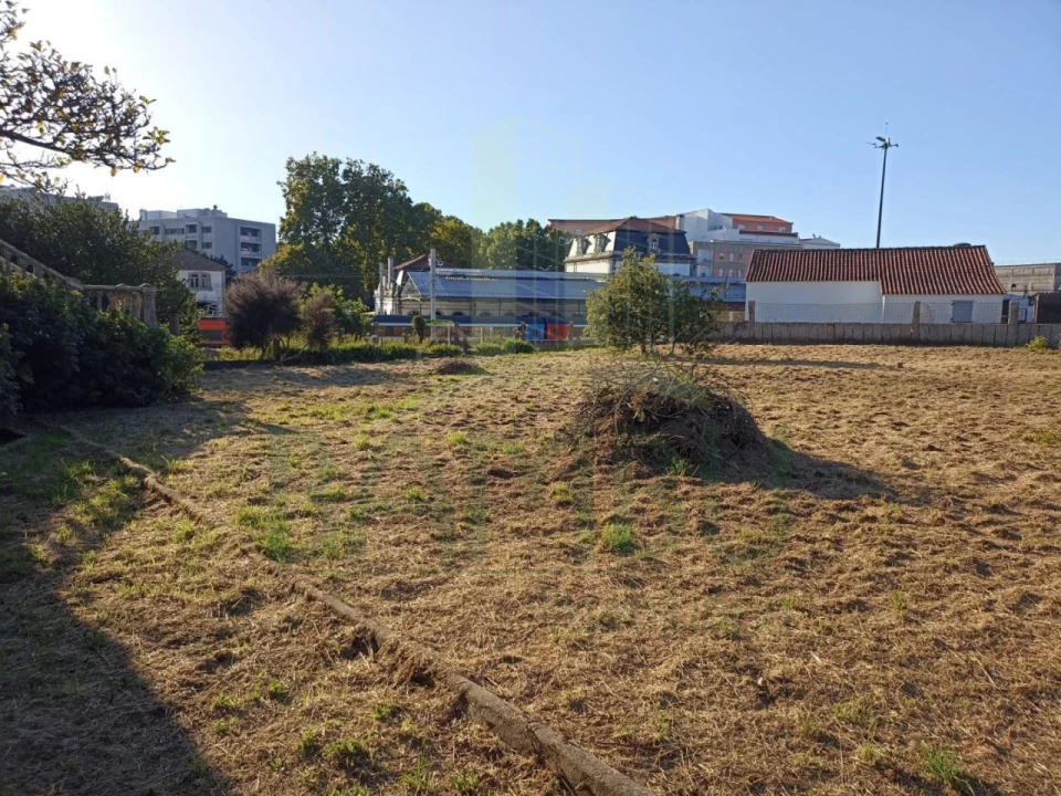 Moradia T6 para Venda em Valença, Cristelo Covo e Arão Foto 16