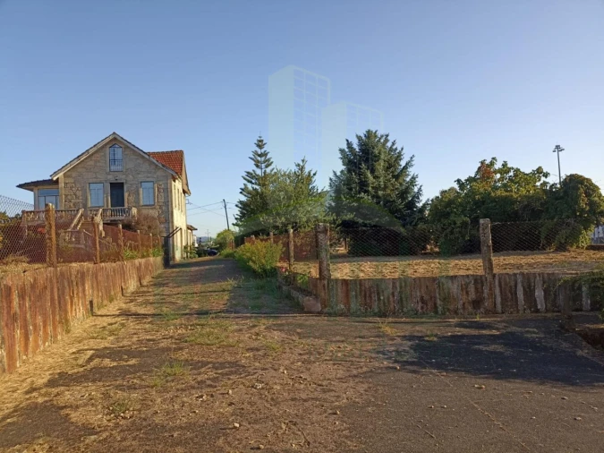 Moradia T6 para Venda em Valença, Cristelo Covo e Arão Foto 2