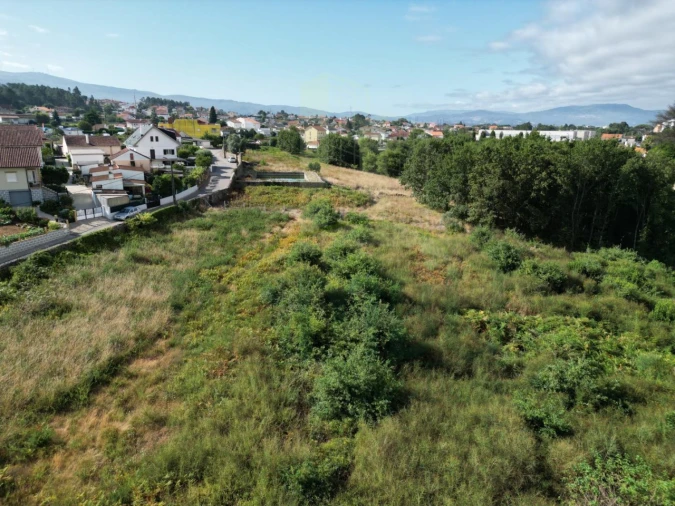 Terreno para Venda em Valença, Cristelo Covo e Arão Foto 6