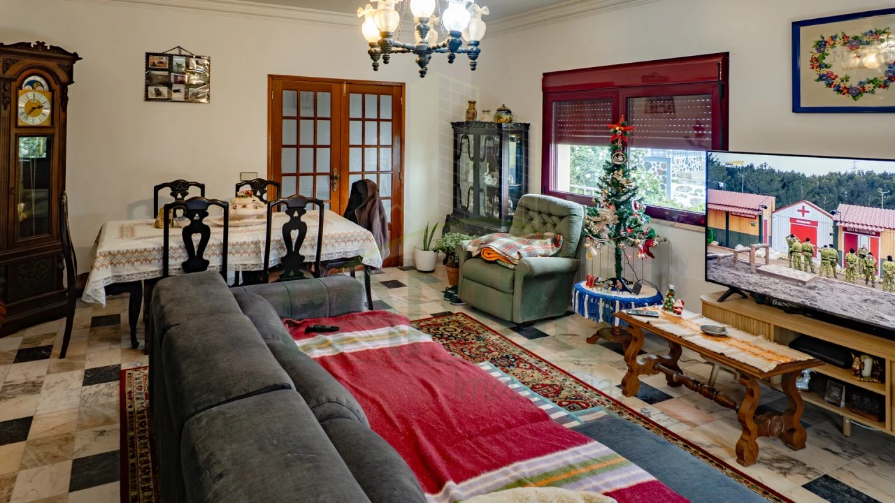 Moradia T6 para Venda em Moledo e Cristelo Foto 6