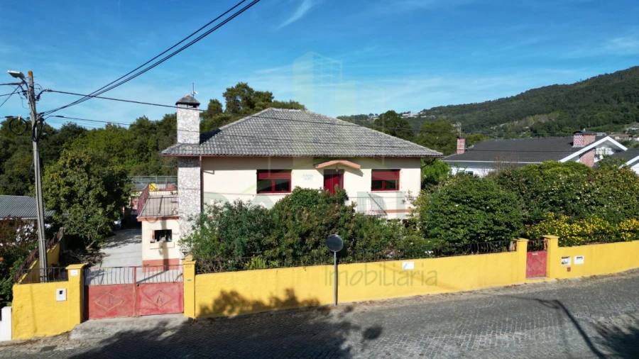 Moradia T6 para Venda em Moledo e Cristelo Foto 2