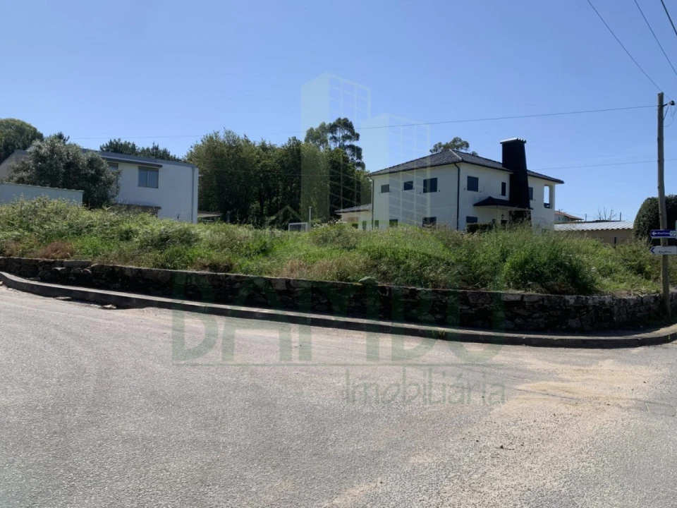 Moradia T4 para Venda em Seixas Foto 12