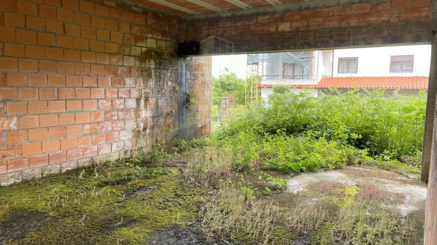 Terreno para Venda em Cornes Foto 9