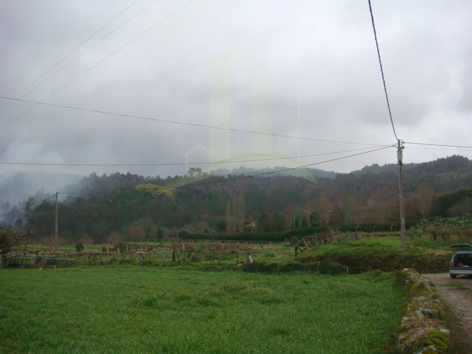 Terreno para Venda em Venade e Azevedo Foto 9