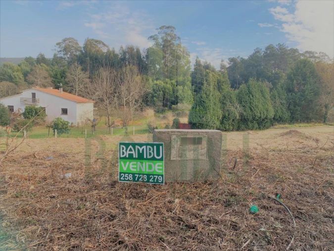 Terreno para Venda em Venade e Azevedo Foto 2