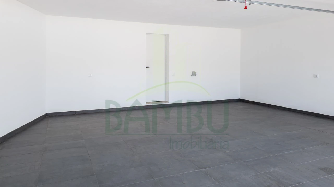 Moradia T3 para Venda em Sopo Foto 6