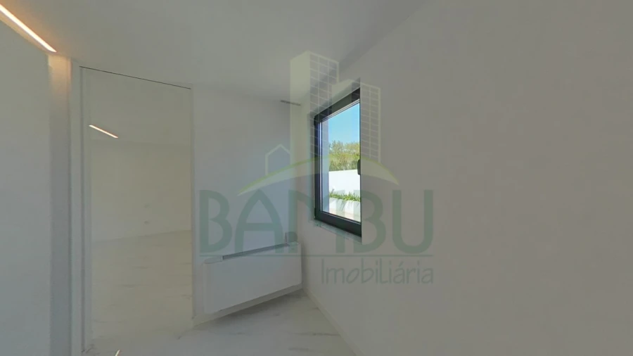 Moradia T3 para Venda em Sopo Foto 77