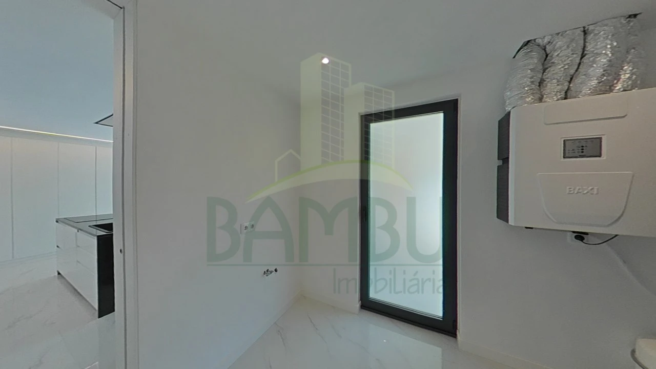 Moradia T3 para Venda em Sopo Foto 39