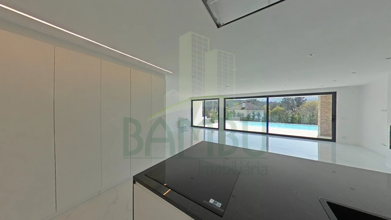 Moradia T3 para Venda em Sopo Foto 36