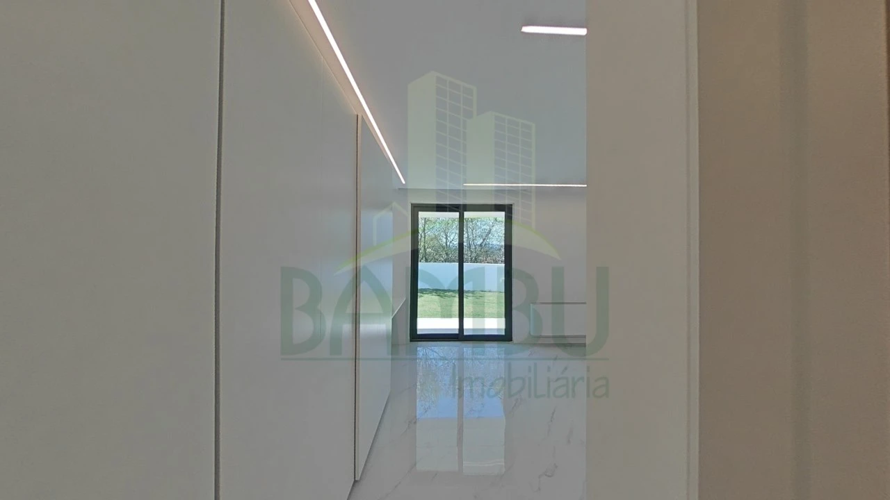 Moradia T3 para Venda em Sopo Foto 62