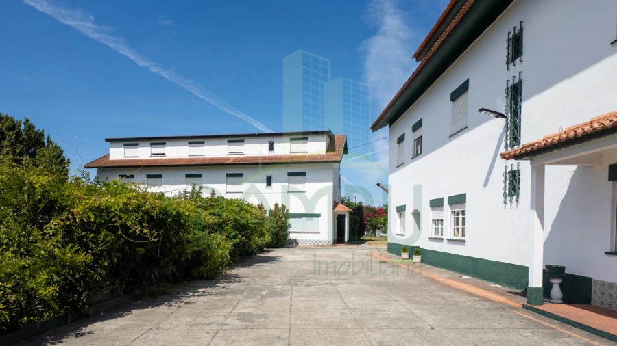 Negócio para Venda em Seixas Foto 1