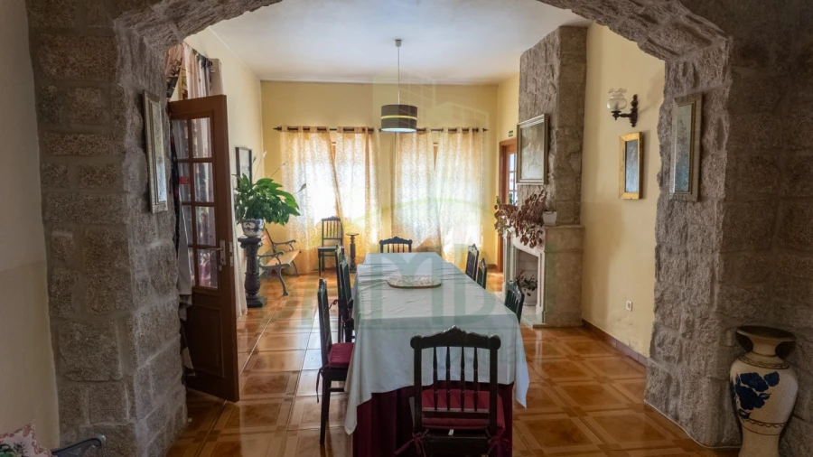 Negócio para Venda em Seixas Foto 28