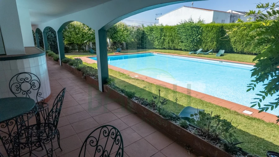 Negócio para Venda em Seixas Foto 39