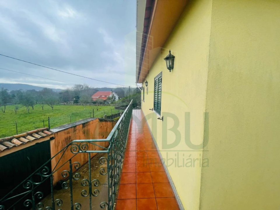 Moradia T7 para Venda em Vilar de Mouros Foto 21