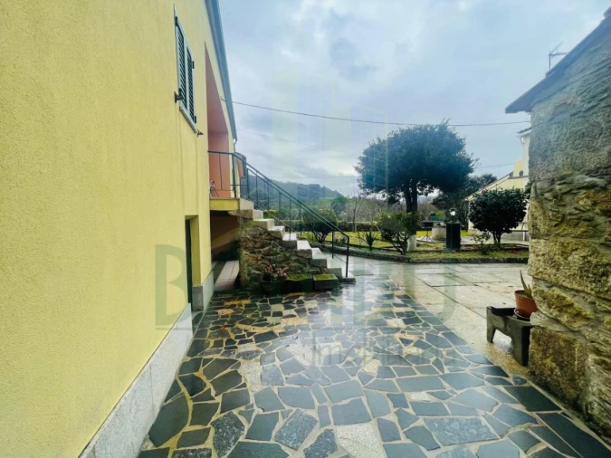 Moradia T7 para Venda em Vilar de Mouros Foto 27