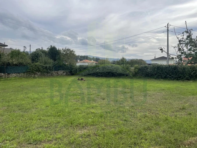 Terreno para Arrendamento em Gandra e Taião Foto 1