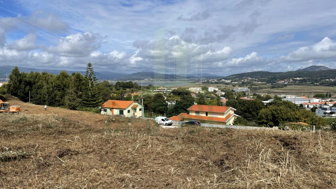 Terreno para Venda em Caminha (Matriz) e Vilarelho Foto 2