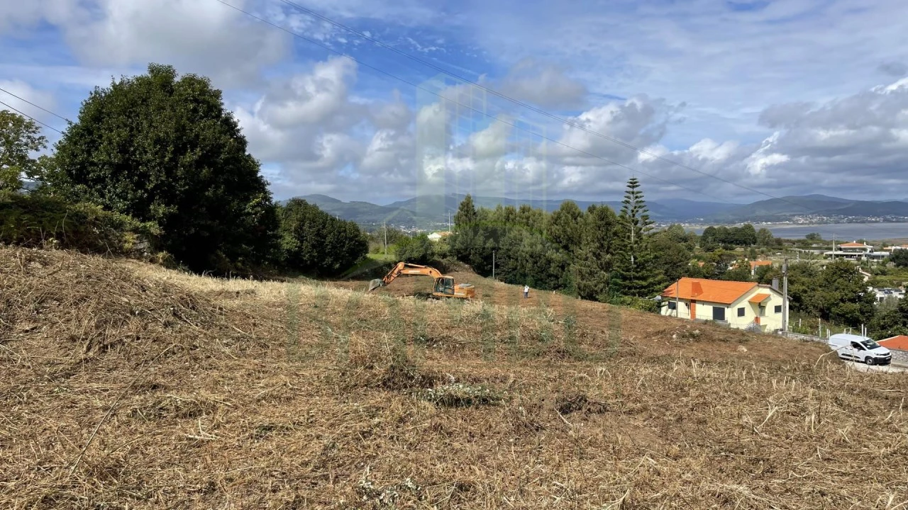 Terreno para Venda em Caminha (Matriz) e Vilarelho Foto 3