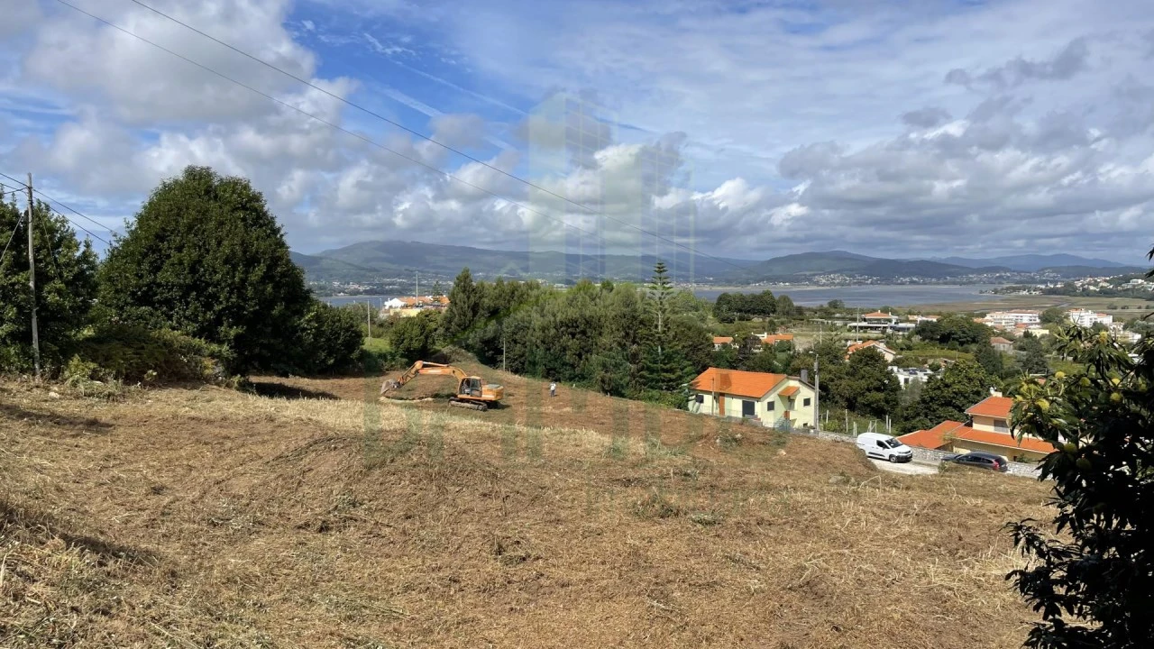Terreno para Venda em Caminha (Matriz) e Vilarelho Foto 1