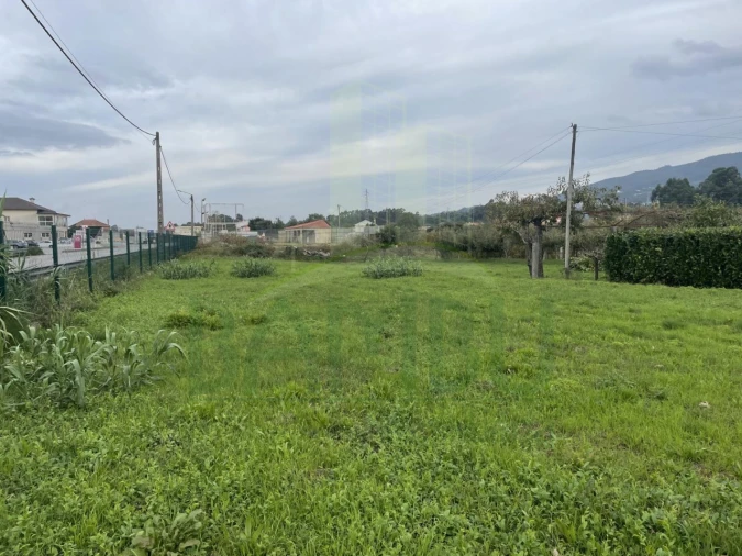 Terreno para Arrendamento em Gandra e Taião Foto 1