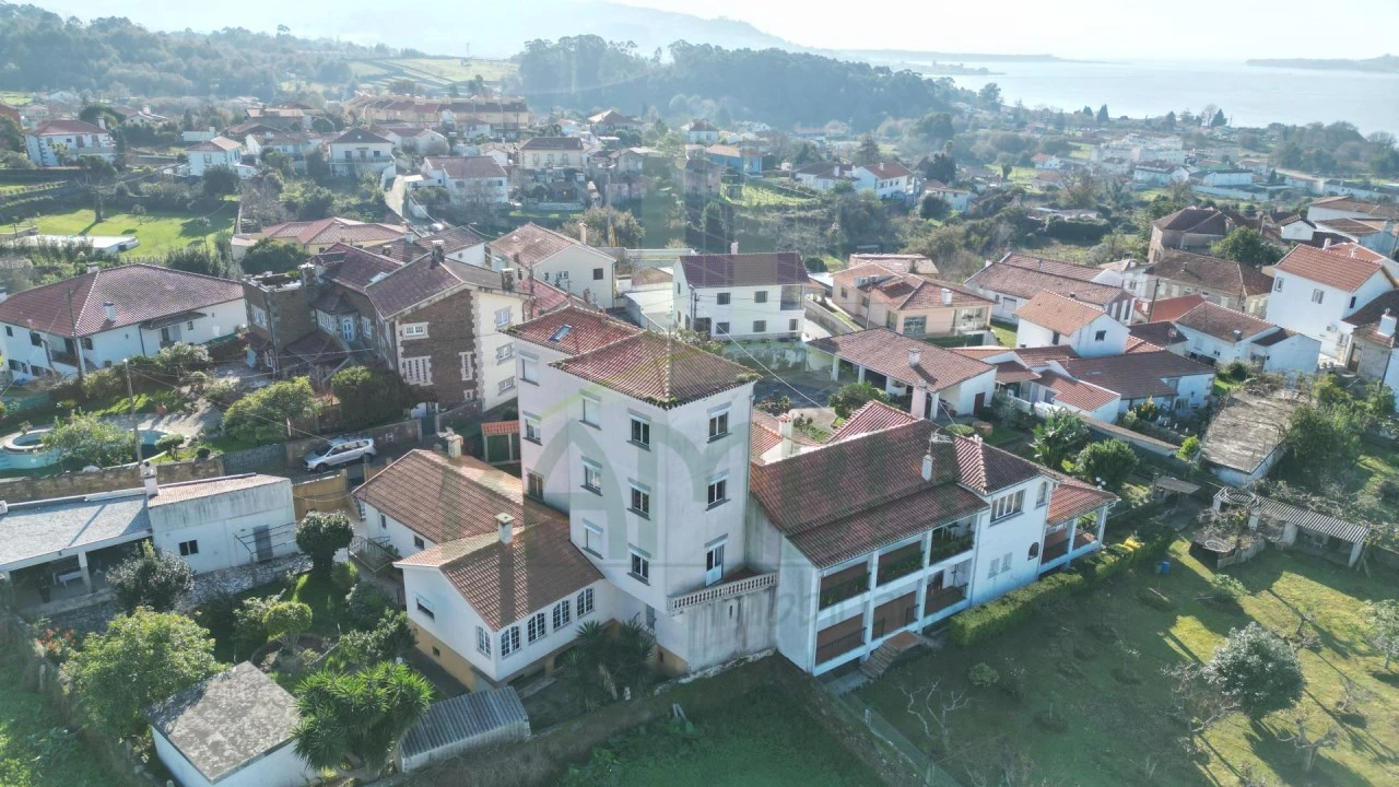 Moradia T7 para Venda em Seixas Foto 40