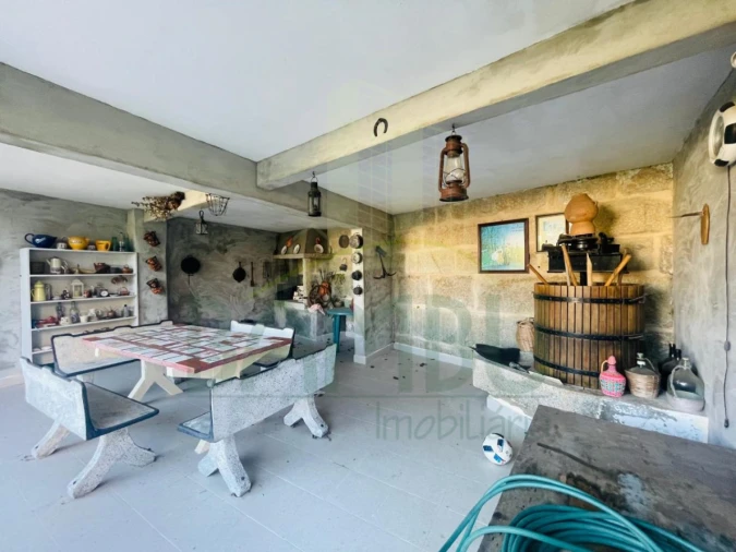 Moradia T7 para Venda em Seixas Foto 10