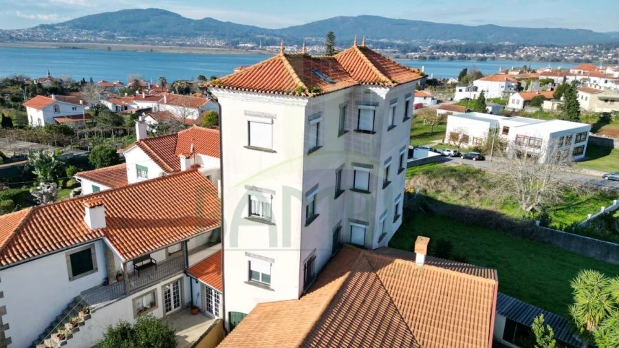 Moradia T7 para Venda em Seixas Foto 1