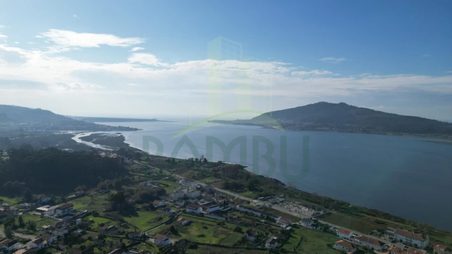 Moradia T7 para Venda em Seixas Foto 45