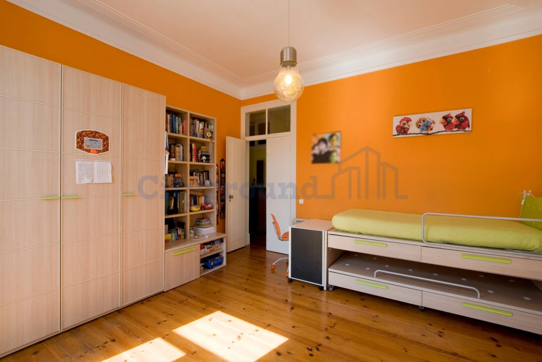 Apartamento T6 para Venda em Arroios Foto 21