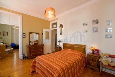 Apartamento T6 para Venda em Arroios