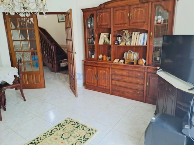 Moradia T3 para Venda em Atouguia da Baleia Foto 4