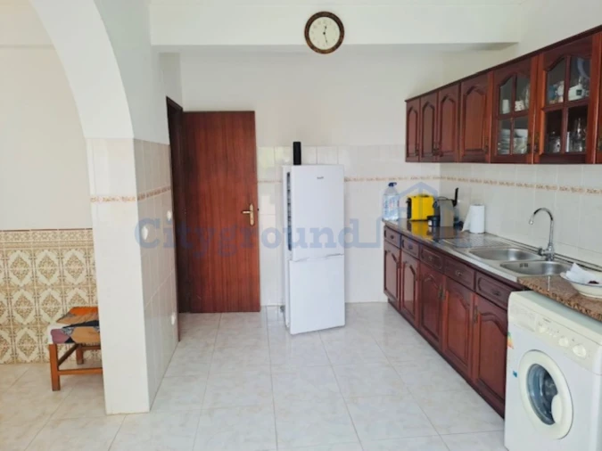 Moradia T3 para Venda em Atouguia da Baleia Foto 7