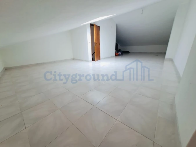 Moradia T3 para Venda em Atouguia da Baleia Foto 22