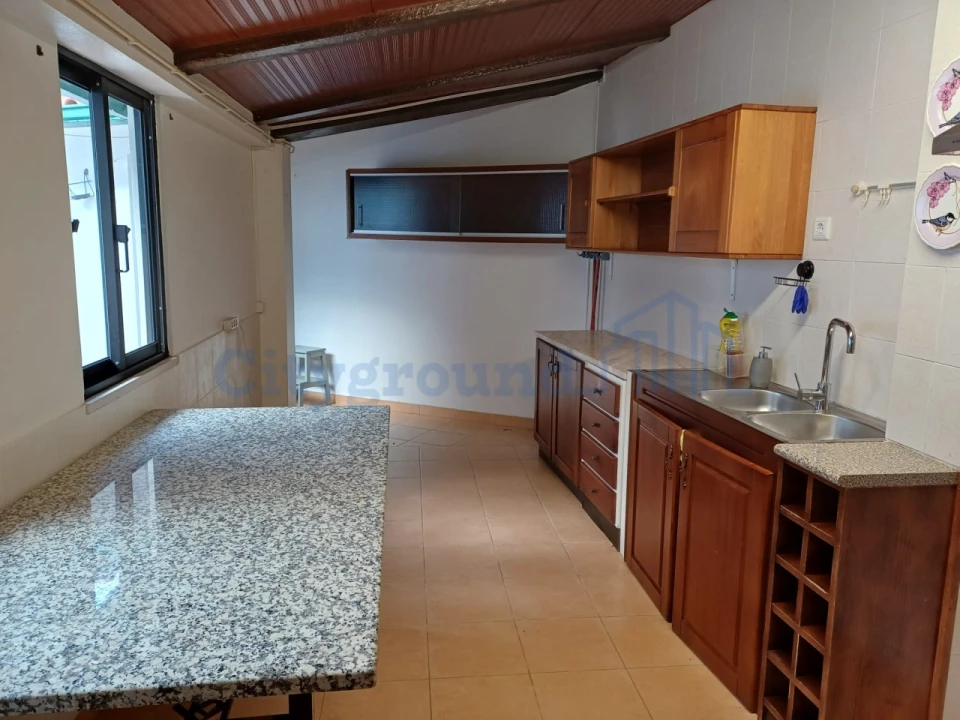 Moradia T2 para Venda em Reguengo do Fetal Foto 21