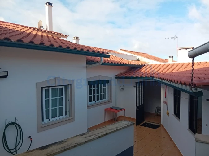 Moradia T2 para Venda em Reguengo do Fetal Foto 24