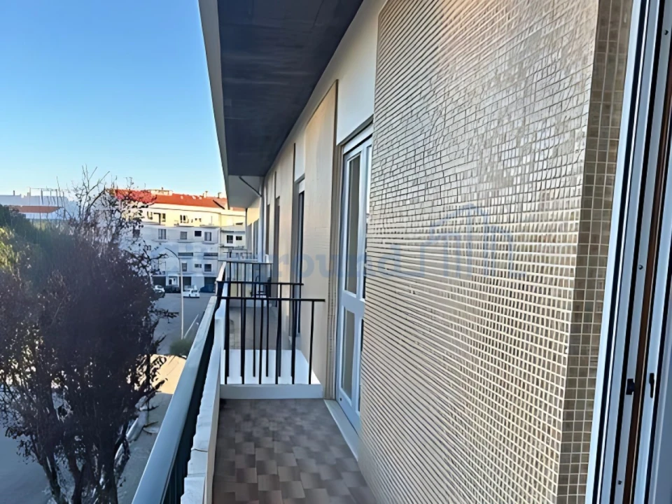 Apartamento T3 para Venda em Leiria, Pousos, Barreira e Cortes Foto 35