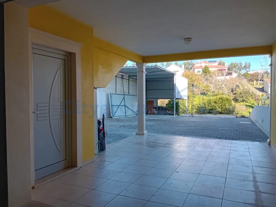 Moradia T4 para Venda em Marrazes e Barosa Foto 24