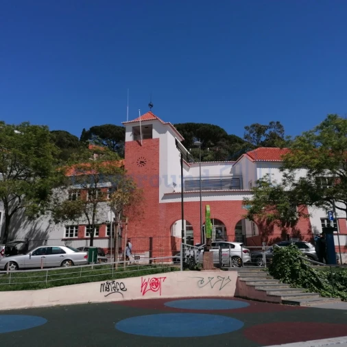 Prédio para Venda em Arroios Foto 3