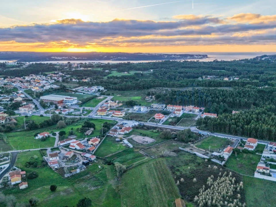 Moradia T4 para Venda em Nadadouro Foto 32