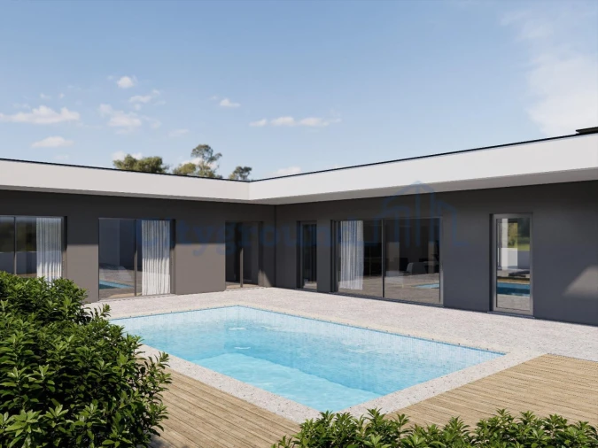 Moradia T4 para Venda em Nadadouro Foto 2